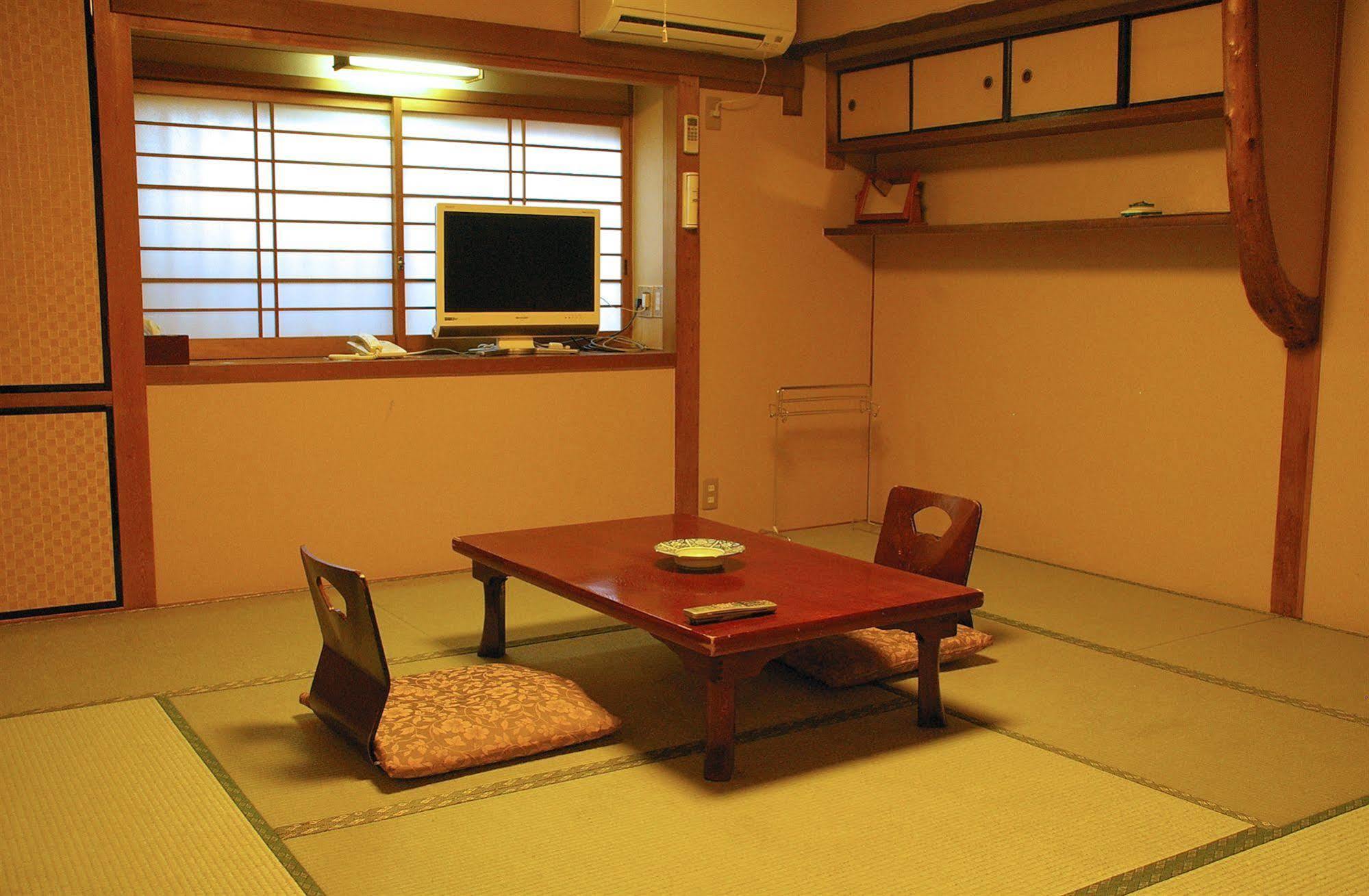 Ryokan Sawaya Honten Kiotó Kültér fotó