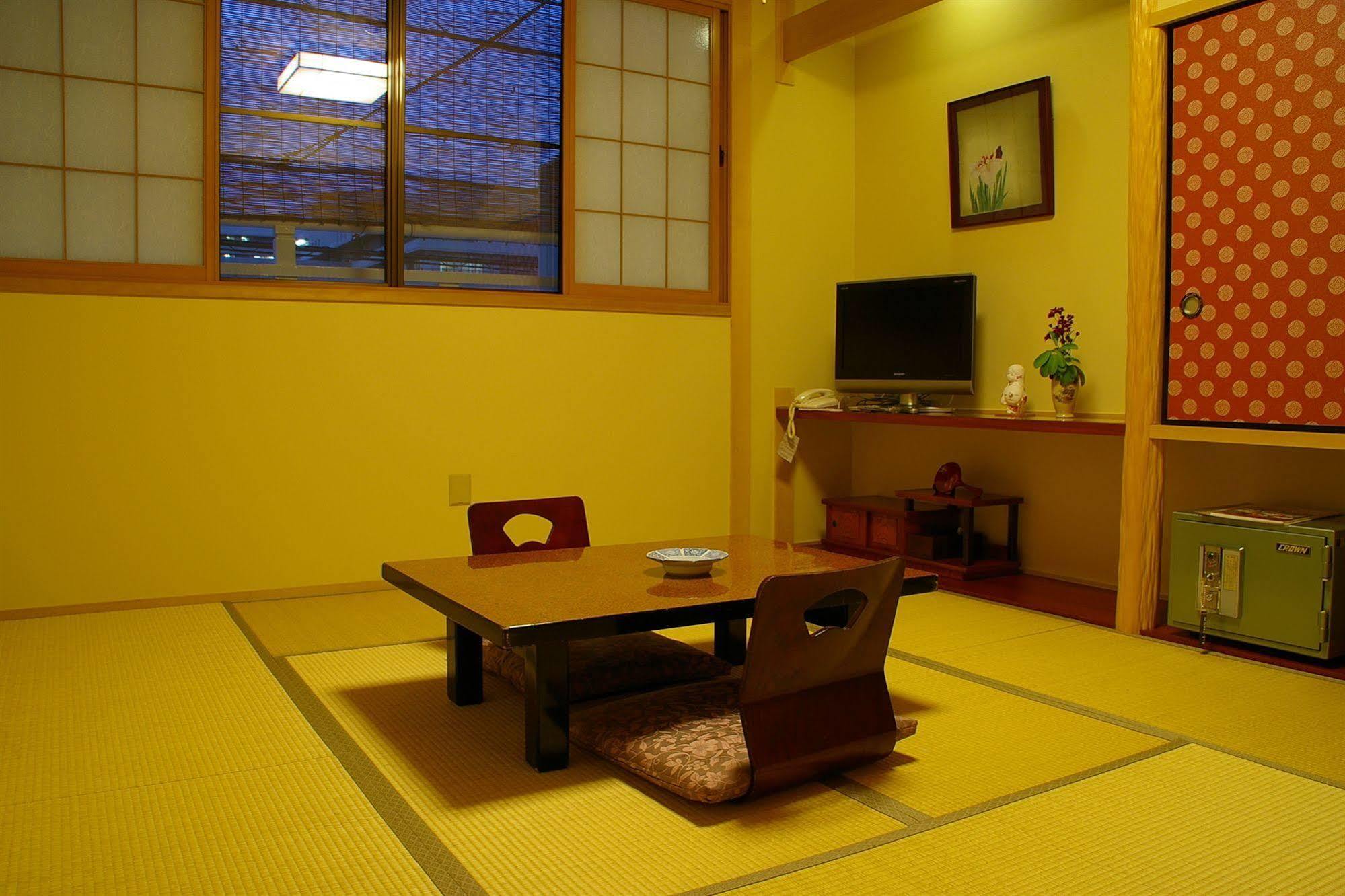 Ryokan Sawaya Honten Kiotó Kültér fotó