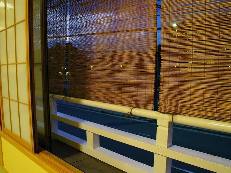 Ryokan Sawaya Honten Kiotó Kültér fotó